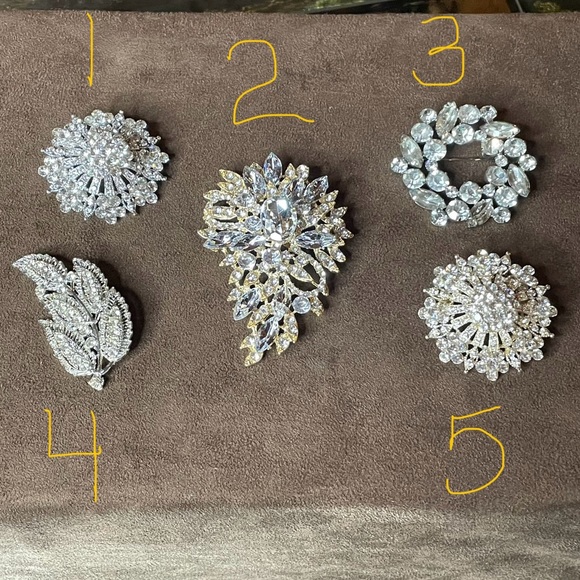 Rhinestone brooches (Your Choice of 1 of 5) - Picture 11 of 11